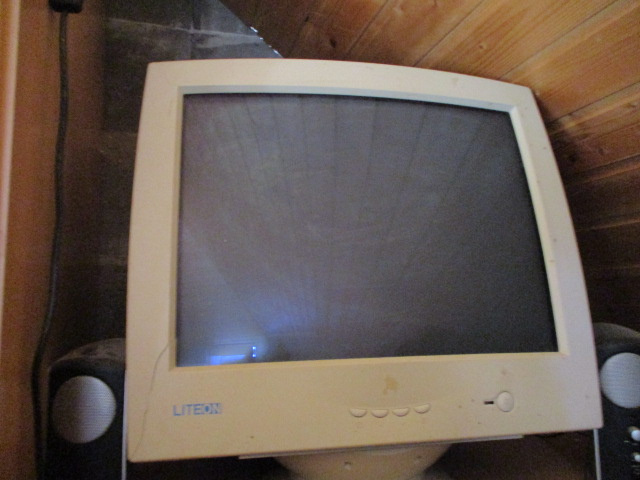 Monitor - 2