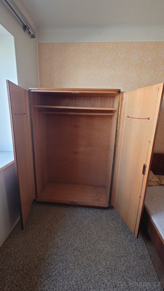Šatní skříně - 2