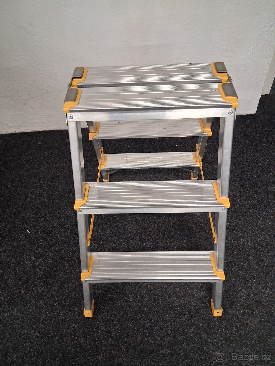Hliníkové schůdky - 2