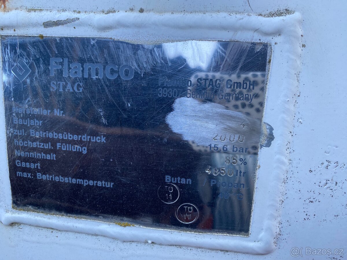 Tlaková nádrž - 2