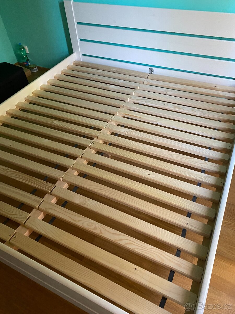 bílá manželská postel masiv NELA NR 180 x 200 - 2