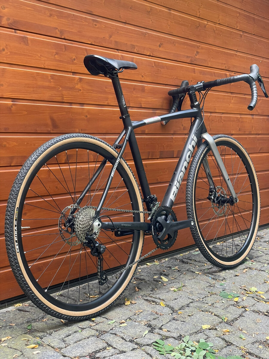 Prodám gravel Bianchi Via Nirone 7 allroad - 2