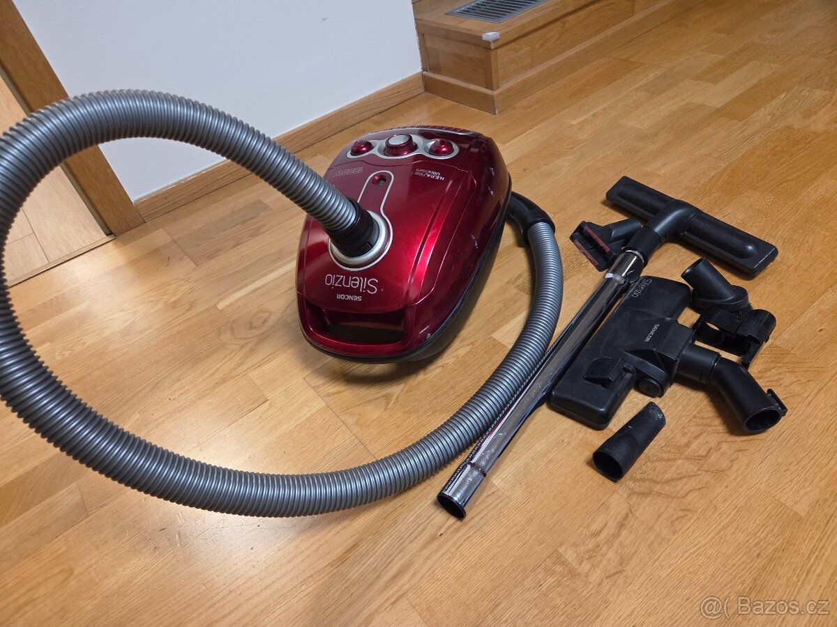 Vysavač SENCOR SVC 840 Silenzio - 2