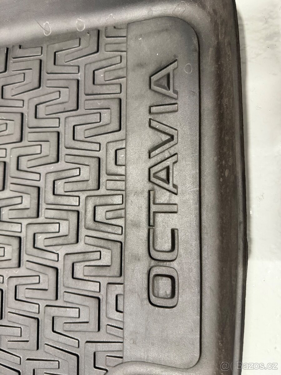Gumové koberečky Škoda Octavia 3 - 2