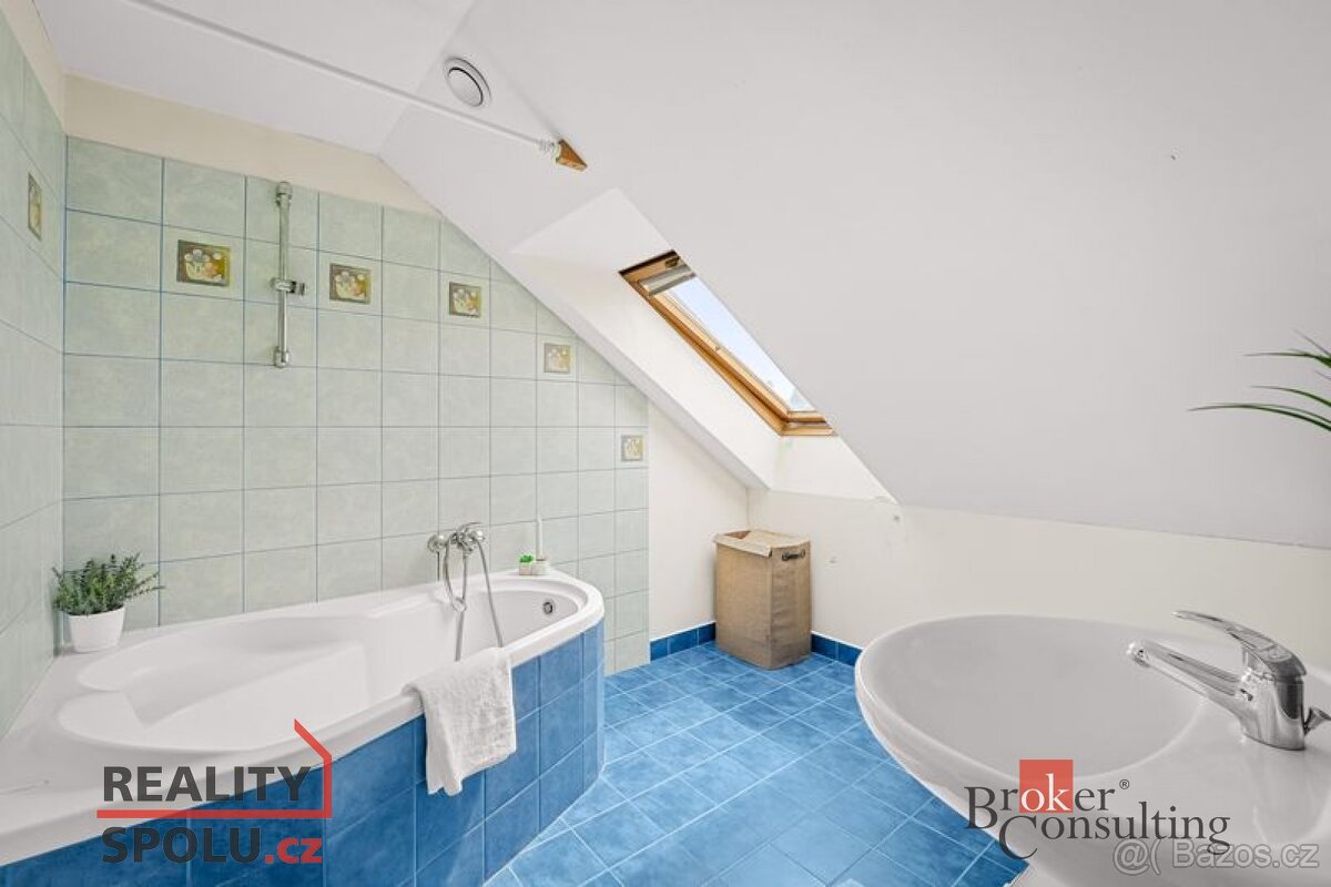 Prodej, byty/3+1, 100 m2, Klazarova 1036, 54401 Dvůr Králové - 2