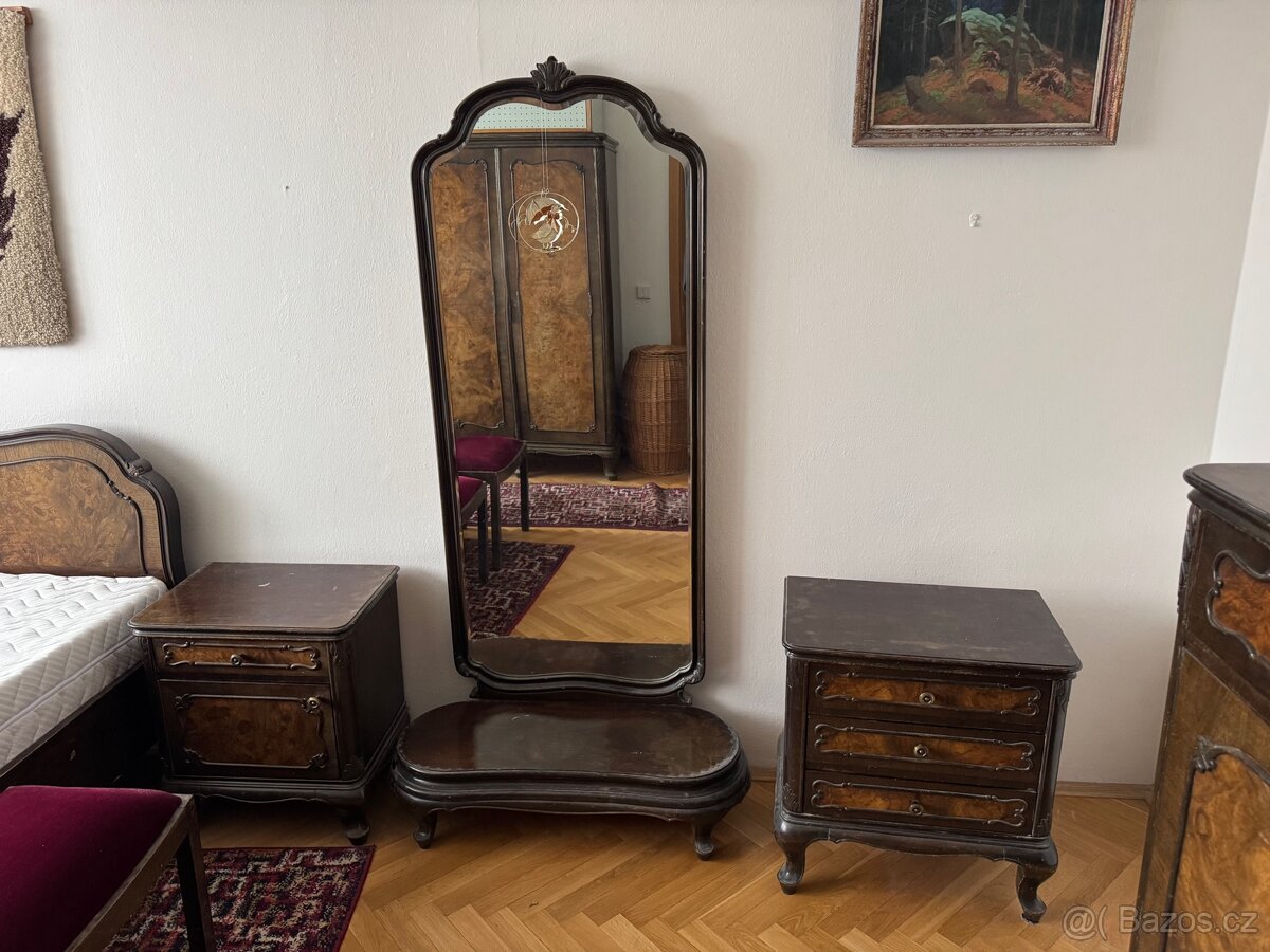 Prvorepubliková ložnice, 30.léta - kompletní set - 2