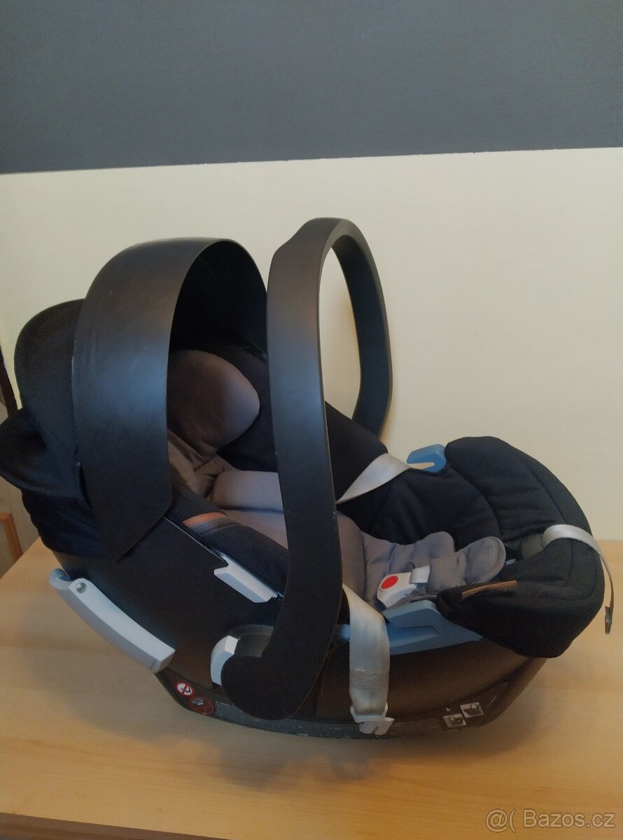 Autosedačka Cybex se základnou isofix - 2