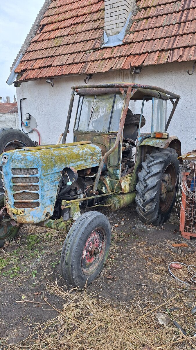 Zetor 3011,má platné doklady TP SPZ - 2