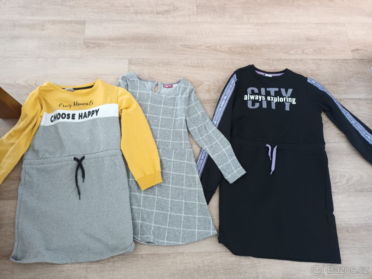 Balík oblečení pro holku (7-10 let) (stále aktuální) - 2