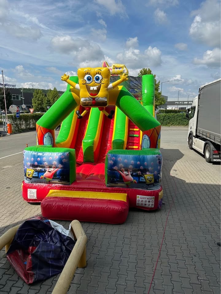 Pronájem skákacího hradu - 2