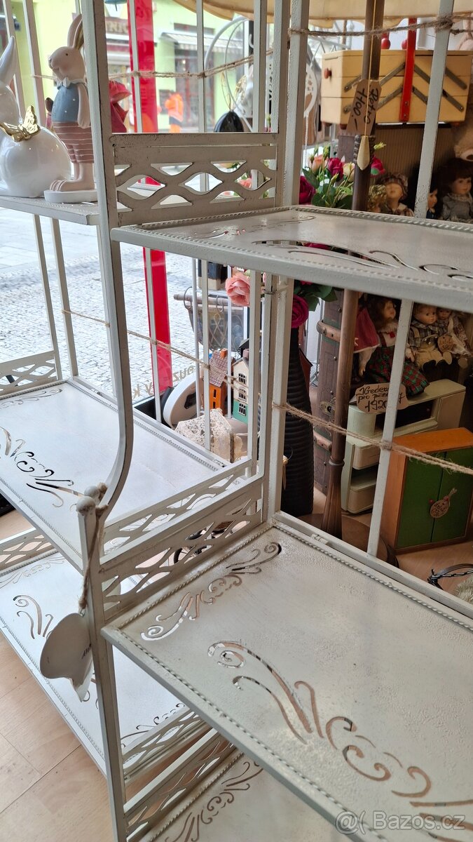 Kovové regály rozkládací - 2