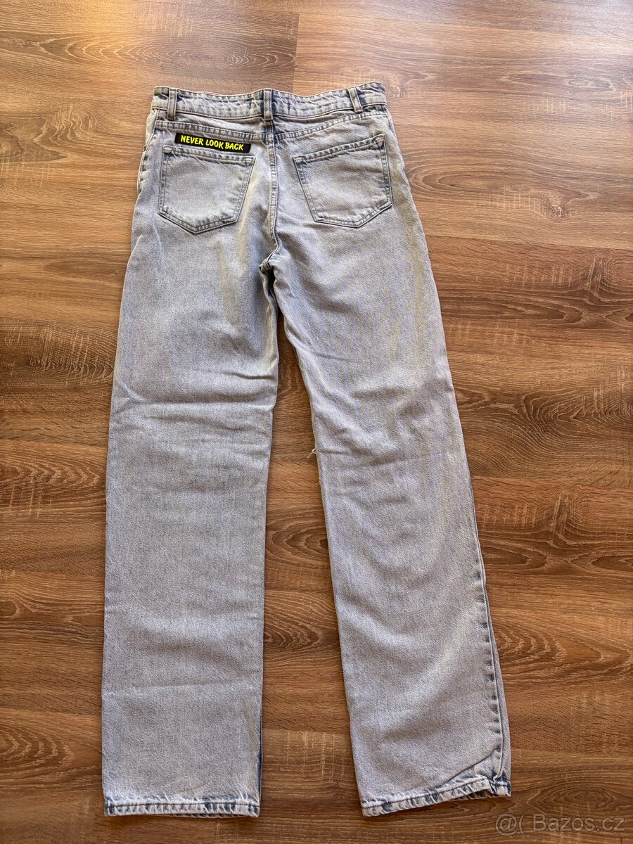 Světle šedé ripped džíny - 2