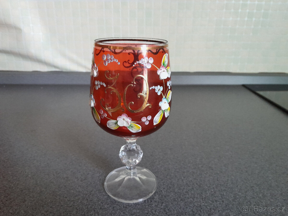 Sklenice s číslem 30 - 2