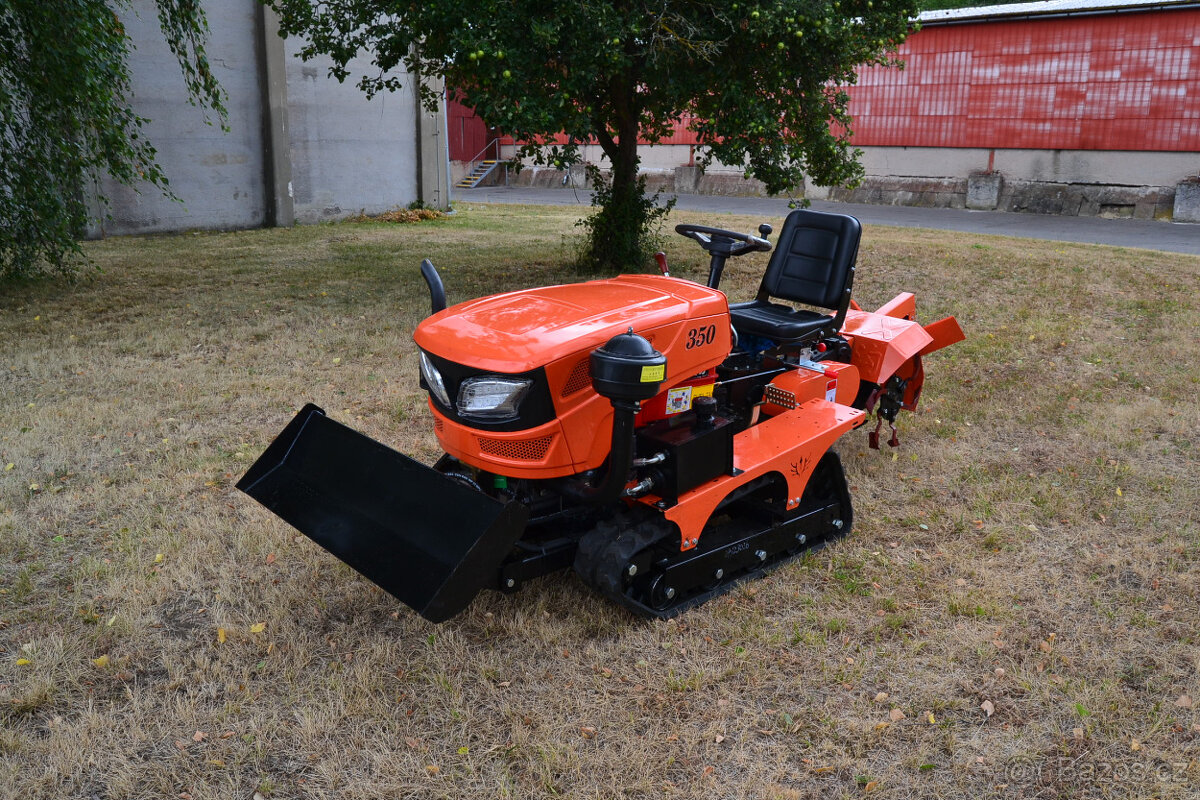 Pásový traktor HT35-Y - 2