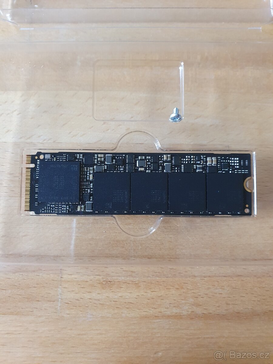 Samsung 960 Pro 512GB MLC NVMe SSD - 2