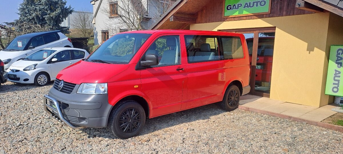 VW Transporter 2.5 TDI 96kW 4X4 5-MÍST - 2