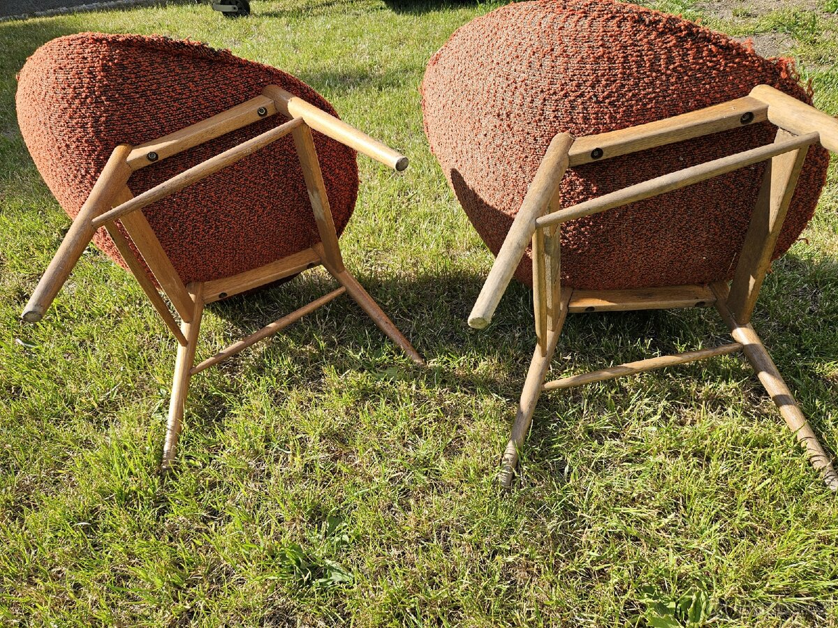 Skořepinová křesílka vhodná k renovaci - 2