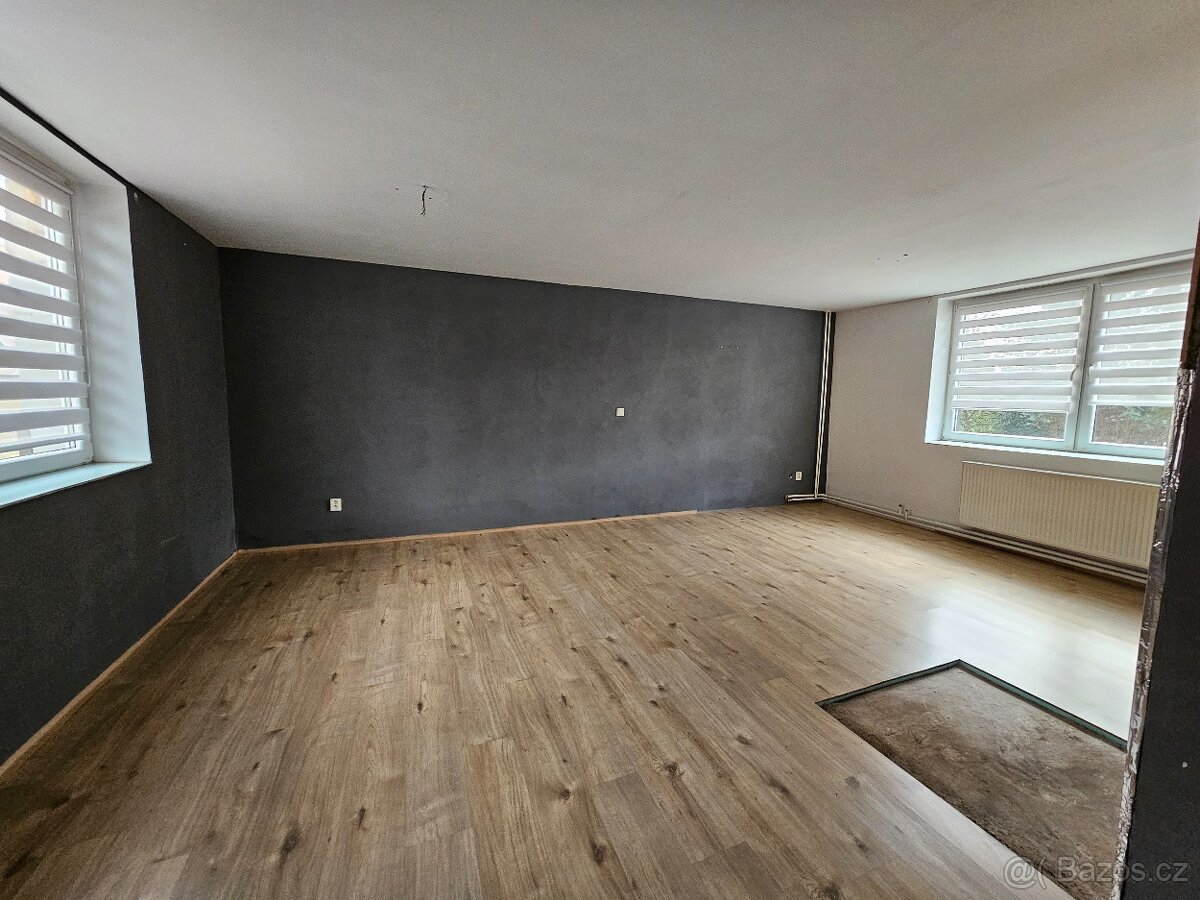 Dům, 4+1, 2 koupelny - 2