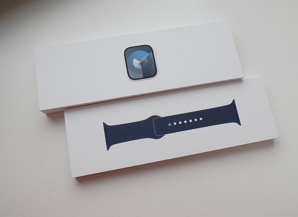  APPLE Watch Series 9 45mm + Cellular - ZÁRUKA - NOVÉ - 2