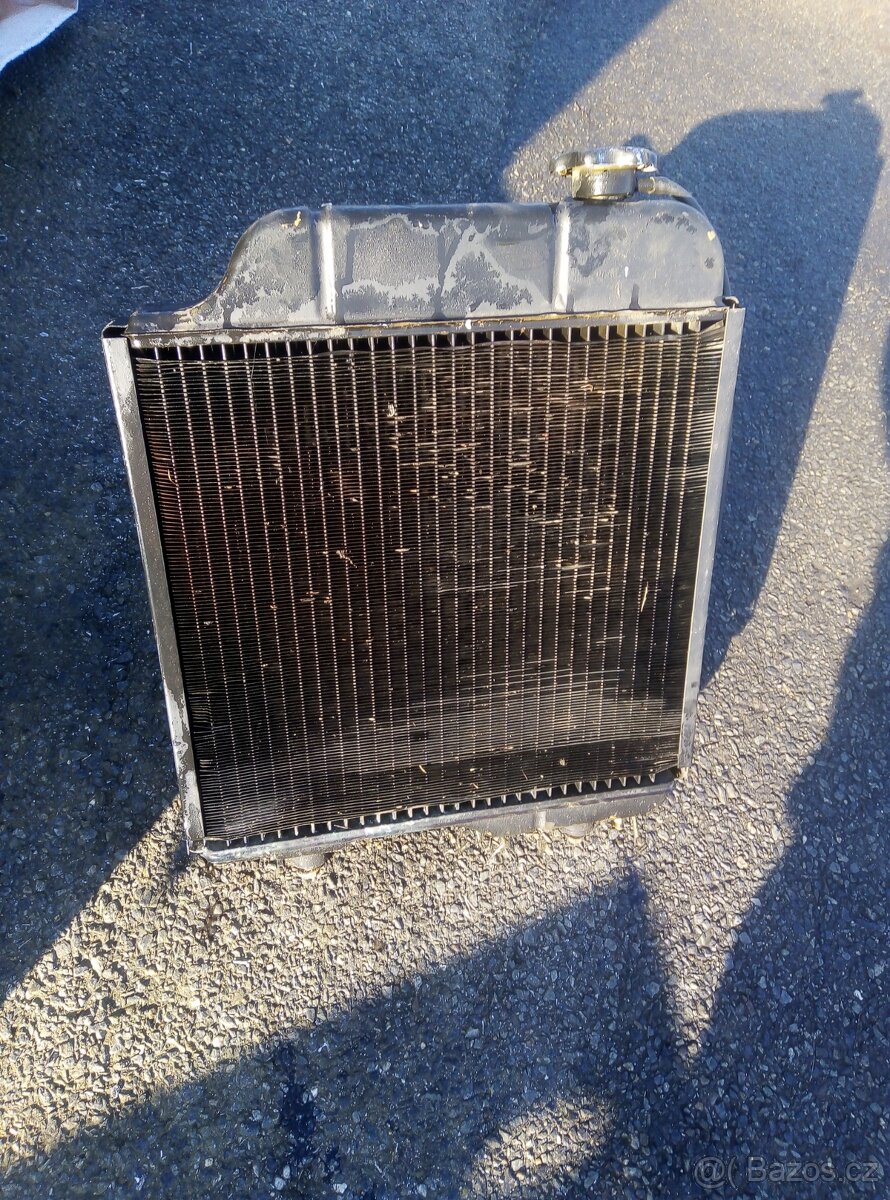 Chladič Zetor 5211-7745.... - 2