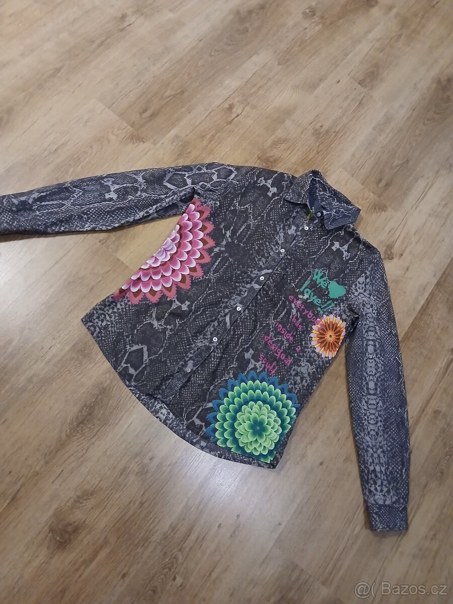 Halenka Desigual vel. M - L - 2