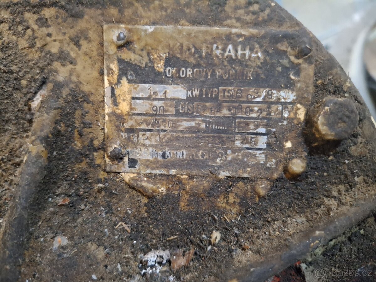 000Motor s převodovkou - 2