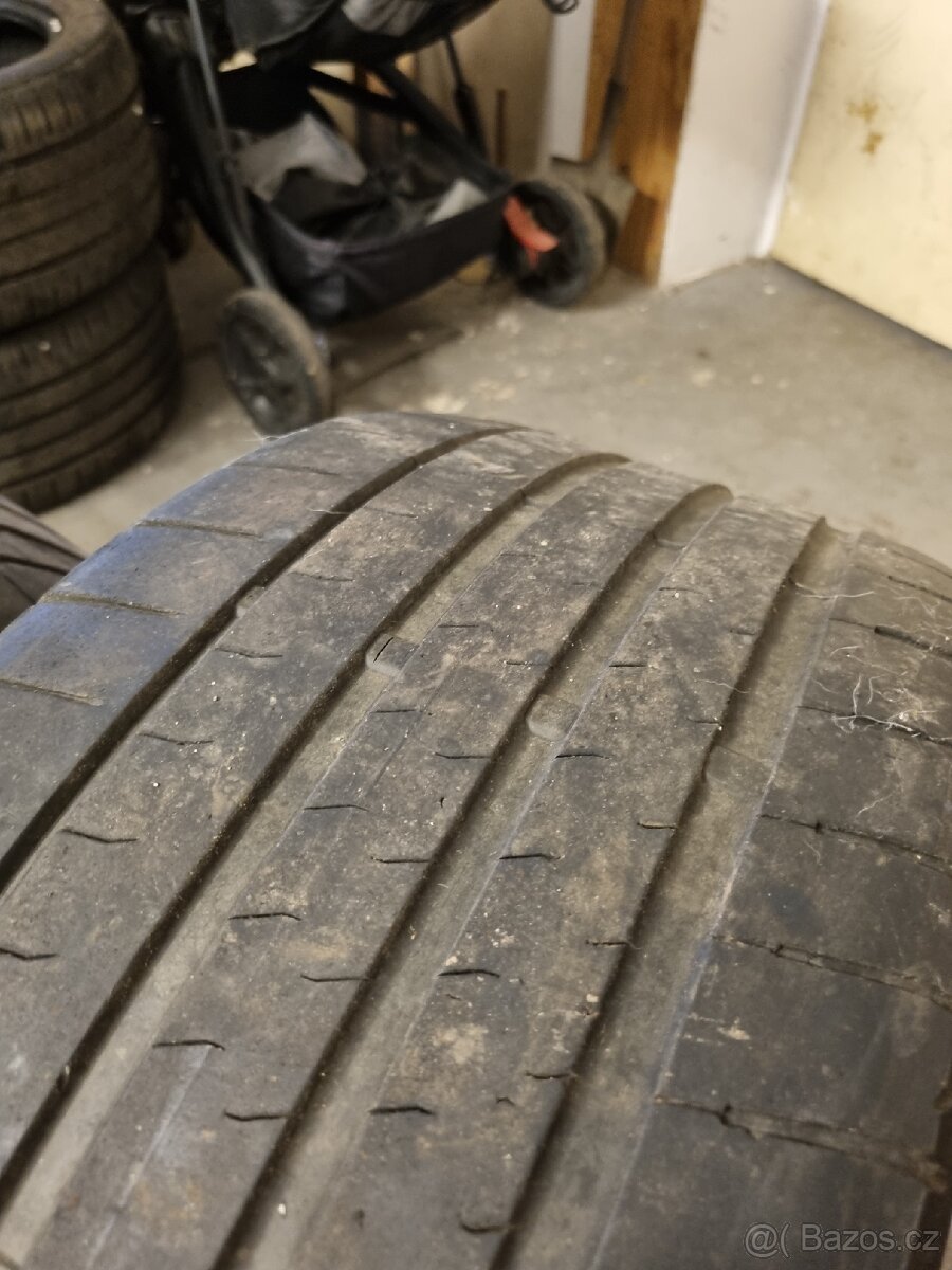 Letní pneu Bridgestone 245/35/19 2ks - 2