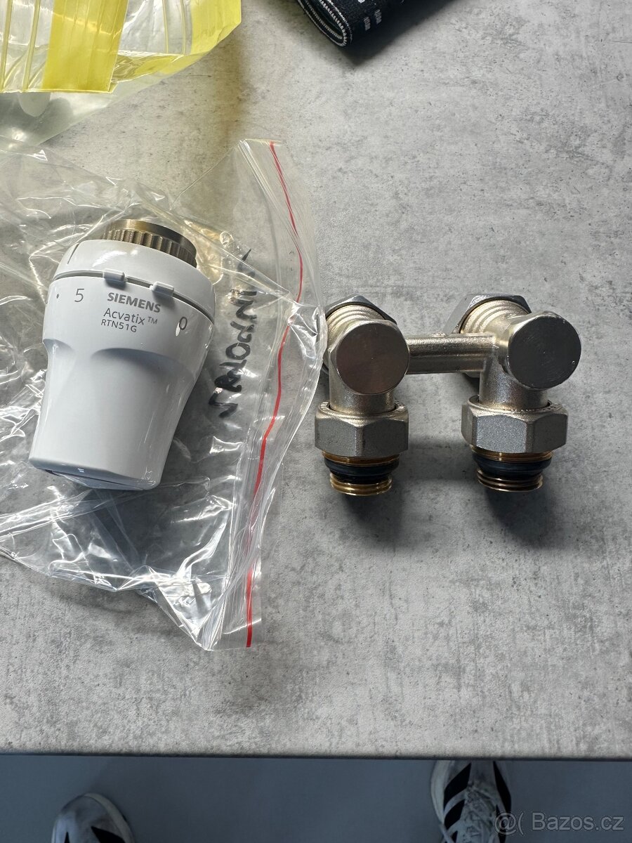 KORADO radiátor RADIK VK 22 6080 dva kusy - 2