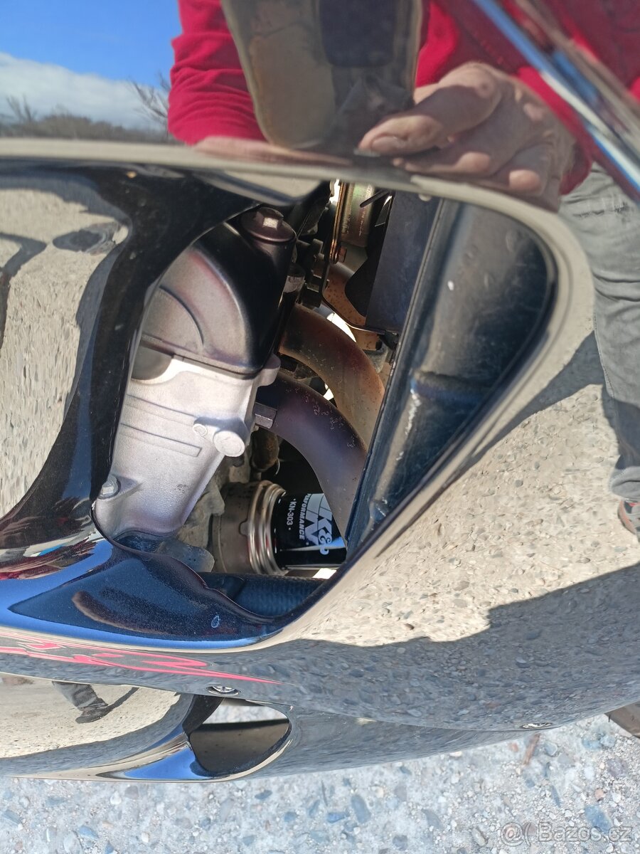 Honda cbr 900 sc28 - 2