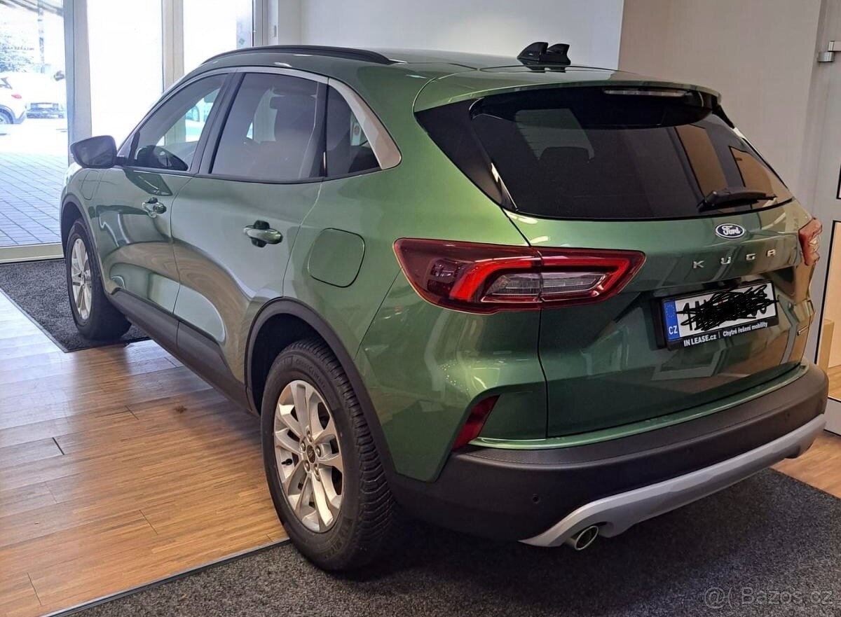 Přenechání operativního leasingu – Ford Kuga PHEV - 2