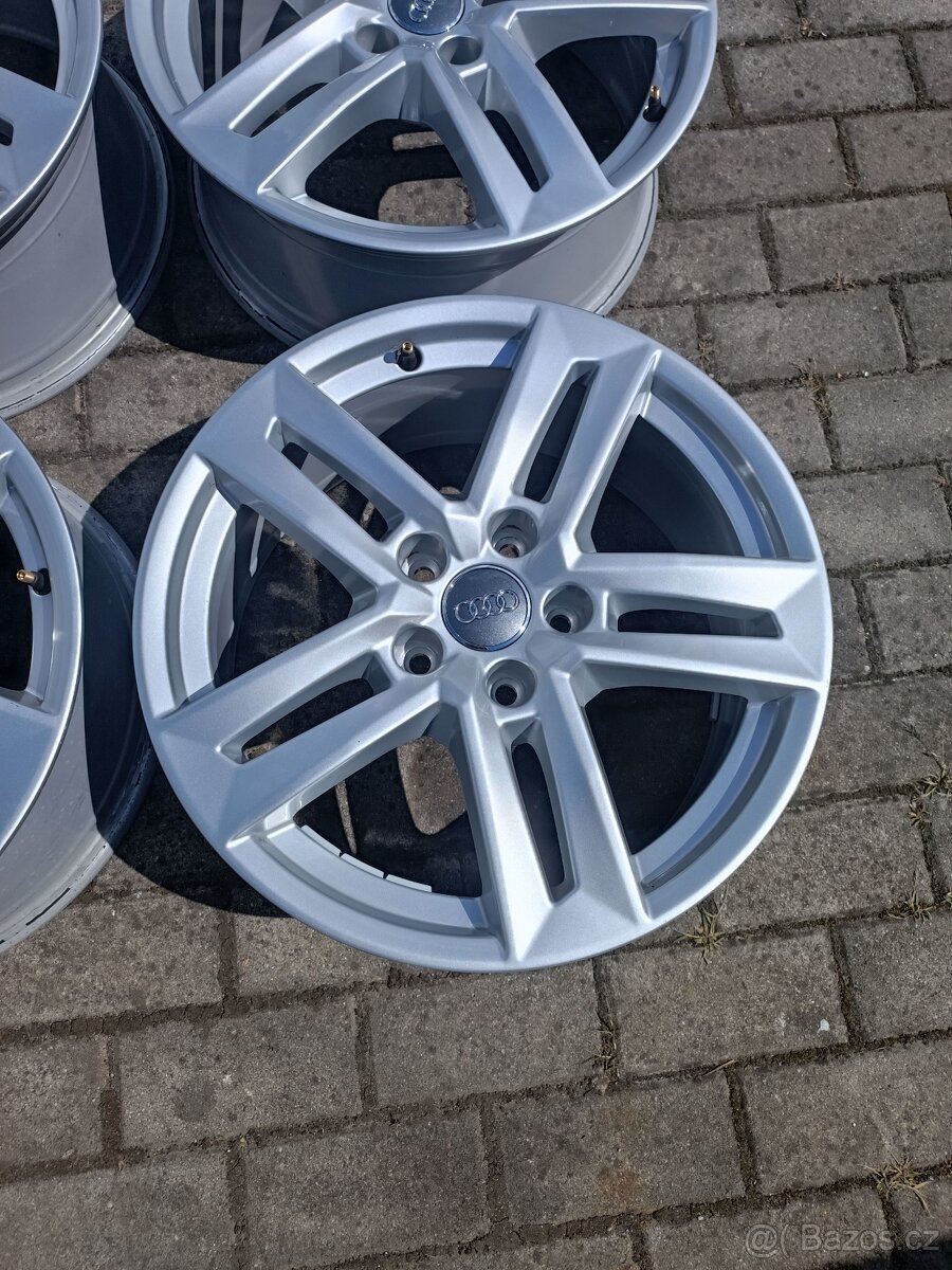 226. Originál ALU kola Audi A4 B6 - 2