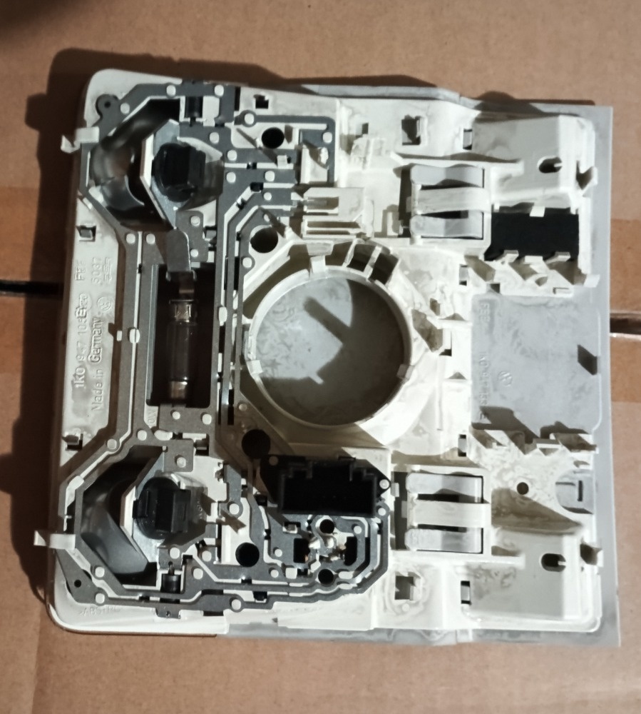 stropni lampa osvětleni vw golf 5 - 2