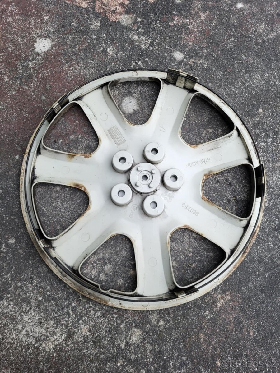 1 kus poklice Peugeot 17" - 2