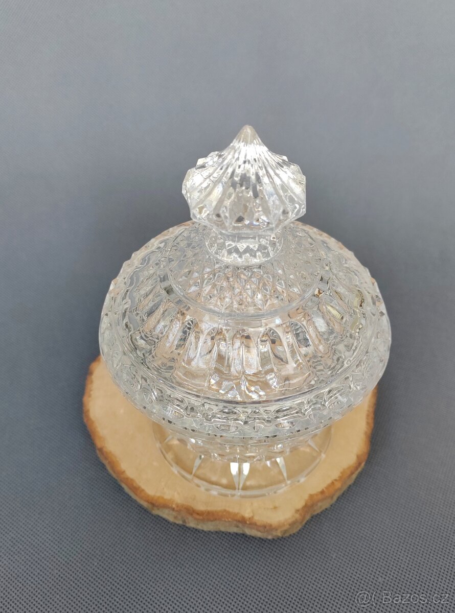 Starožitná skleněná cukřenka s víčkem v zachovalém stavu - 2