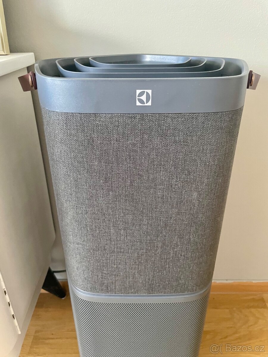 Čistička vzduchu, zánovní, výkonná, wifi, Electrolux Pure A9 - 2