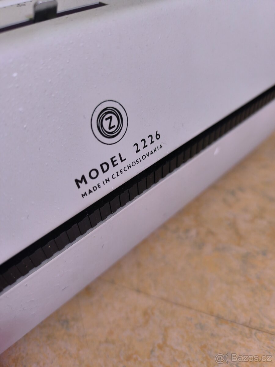 Psací stroj Consul 2226 - 2
