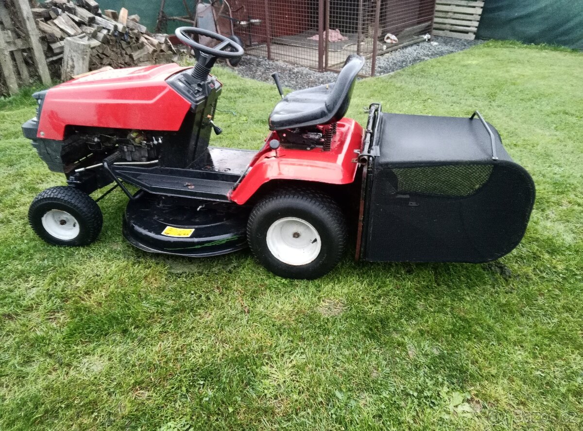 Sekací traktůrek MTD Rh 76 - 2