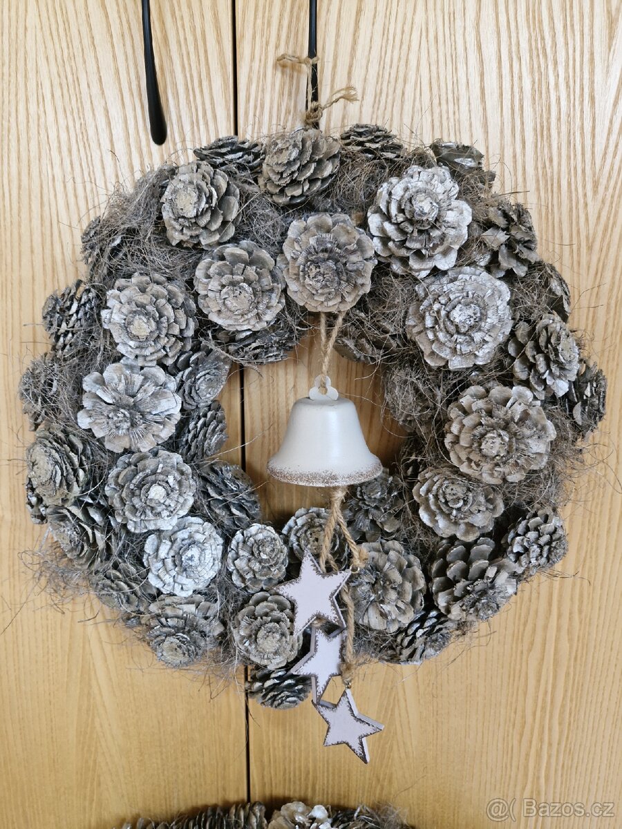 Sada Stříbrných šiškových věnců 36 cm, 46cm - 2