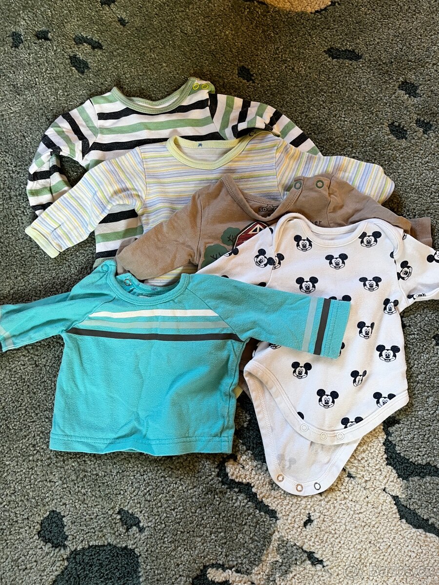 Mix oblečení pro miminko 0-3 měsíce - 2