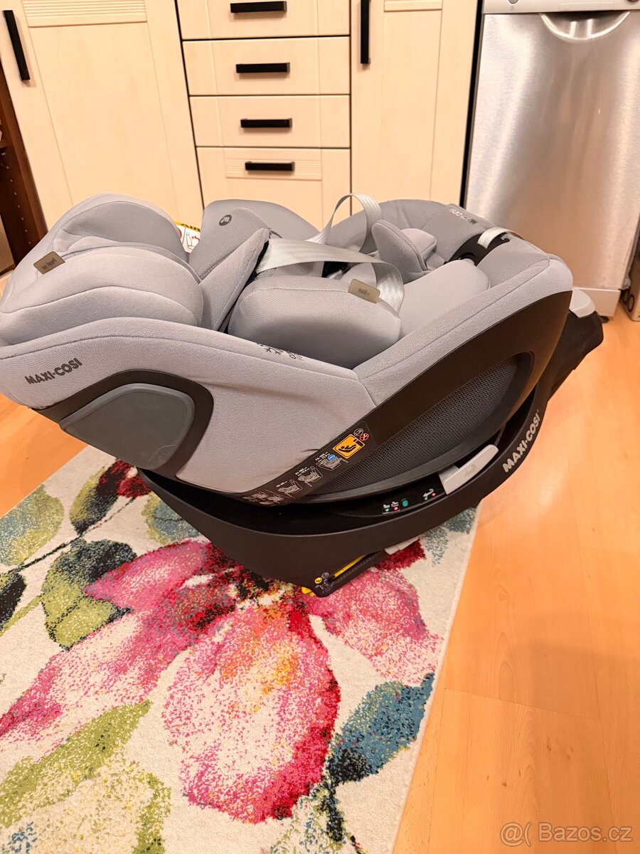 Auto sedacka Maxi cosi pearl 360 grey vcetne zakladny - 2