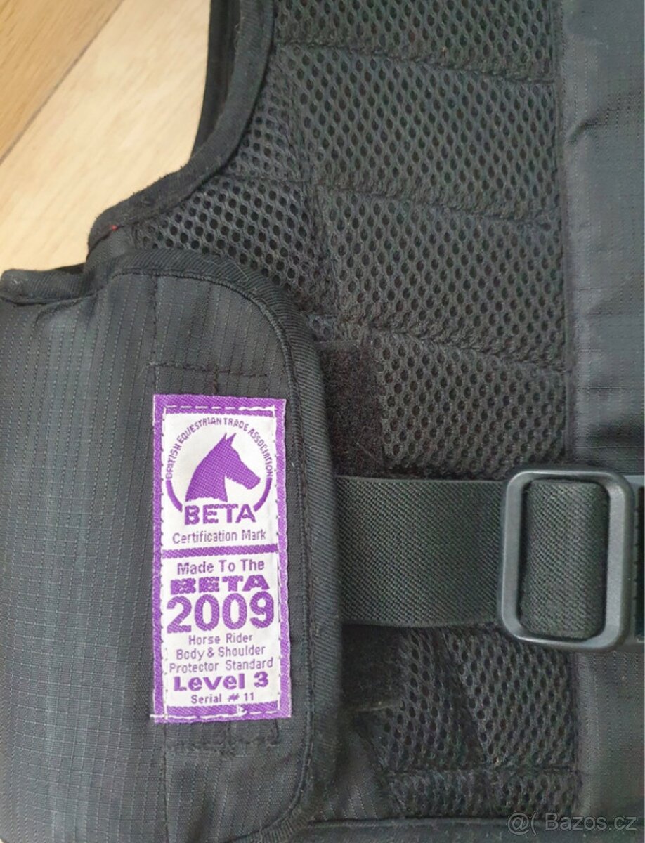Jezdecká bezpečnostní vesta HKM - 2