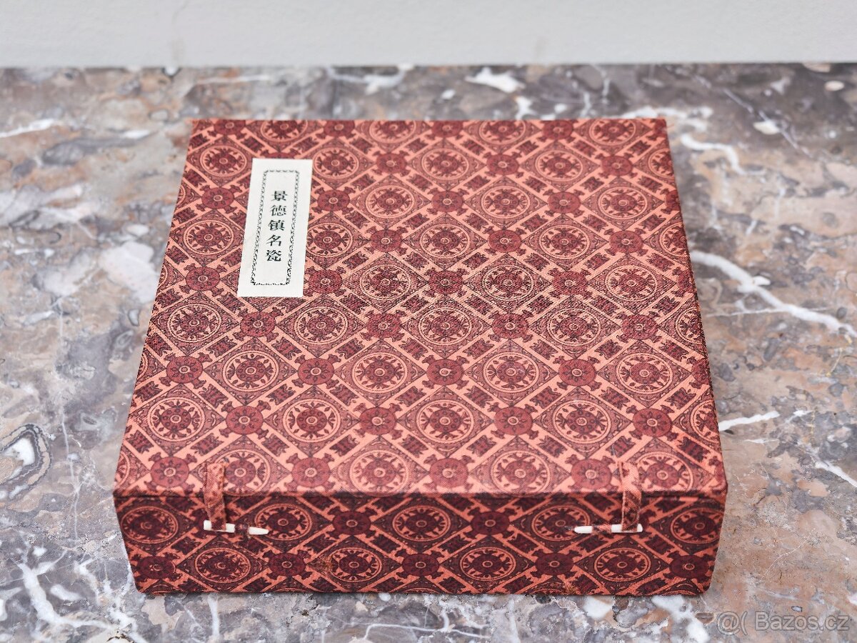 Japonský porcelánový holicí talíř Imari v dárkové krabici - 2