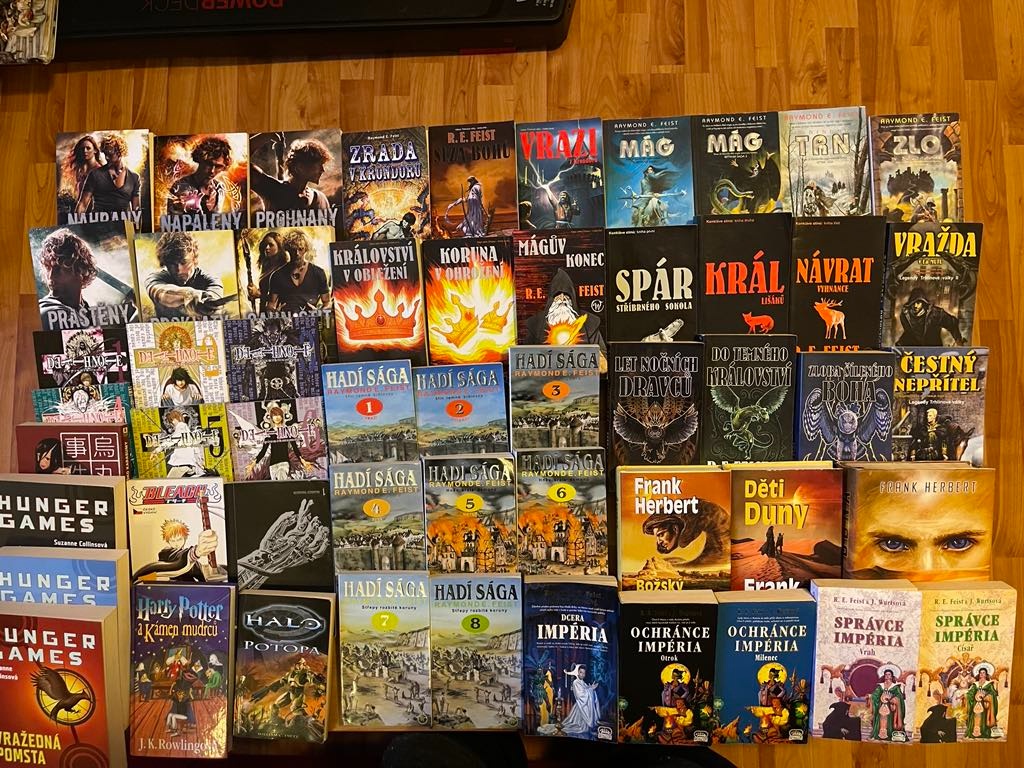 Série Alfa a Omega,Duna,Feist,Punisher,Zaklínač,Stormrage - - 2