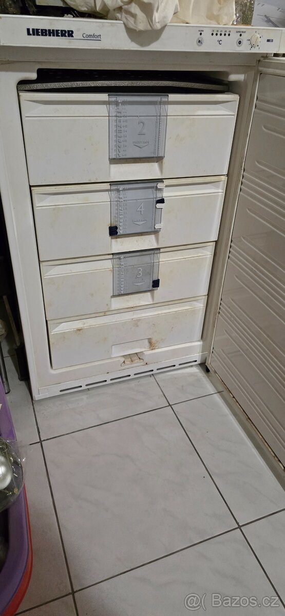 Mrazák Liebherr - 2