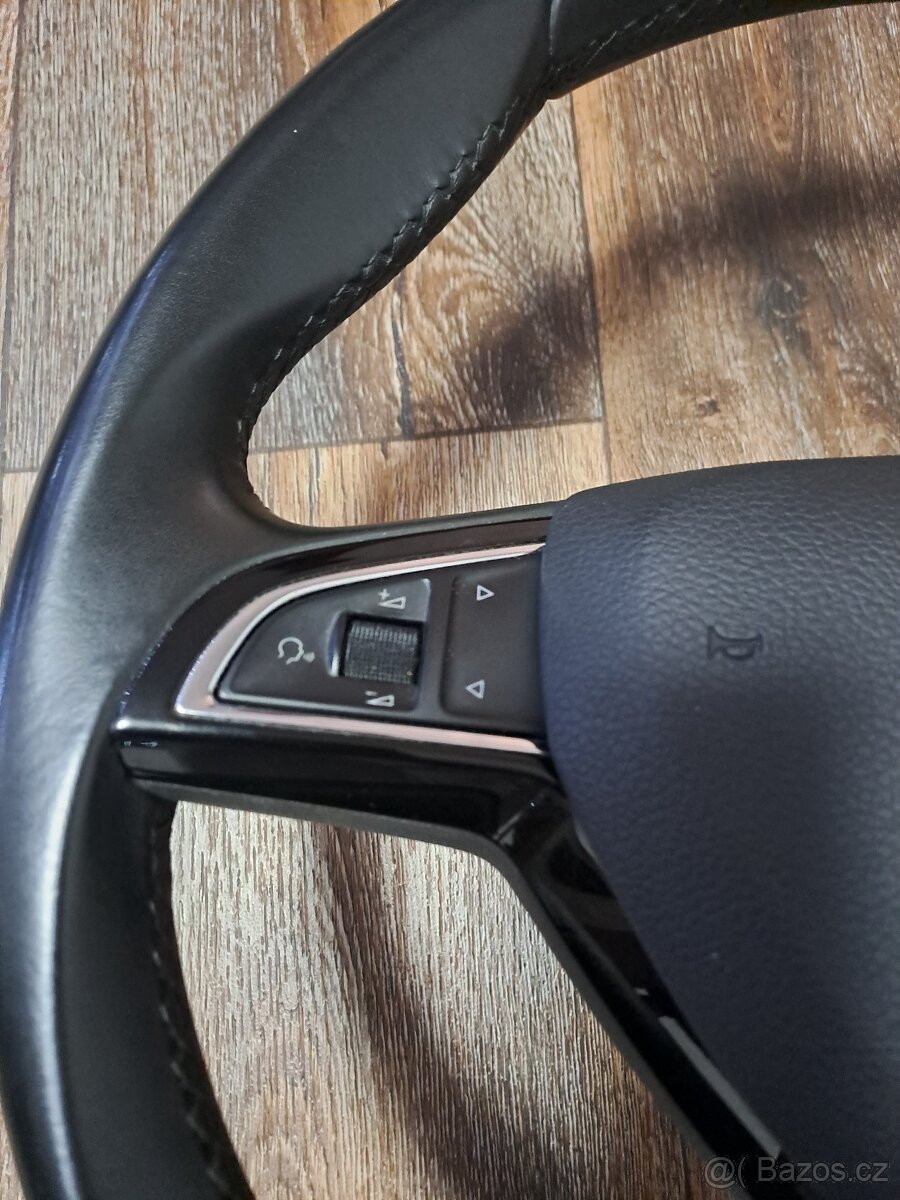 Volant Octavia 3 - 2