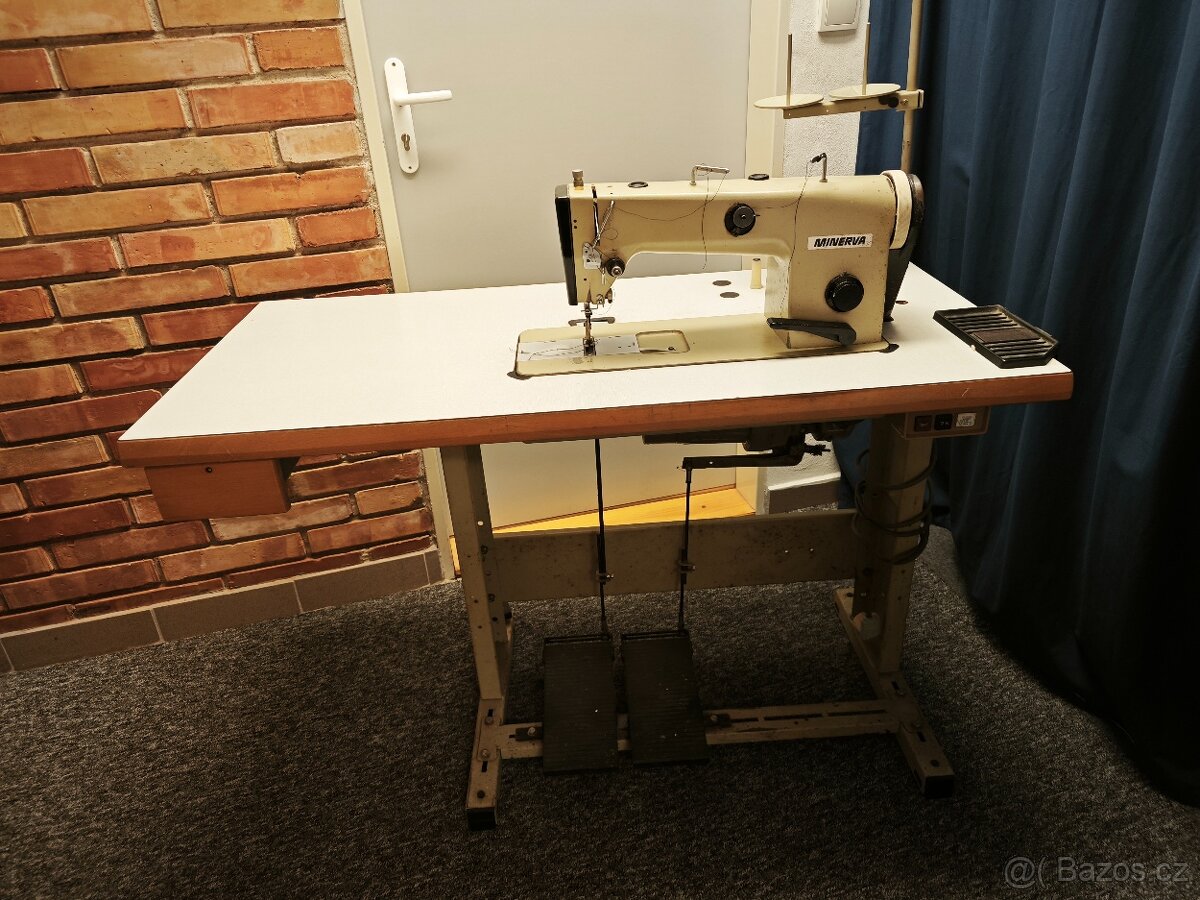 Šicí stroj Minerva 72129-101 - 2