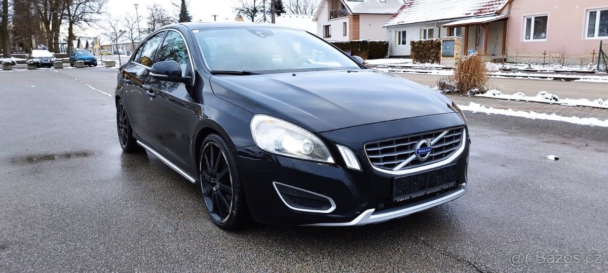 Volvo S60 AWD T6 3.0 turbo - 2