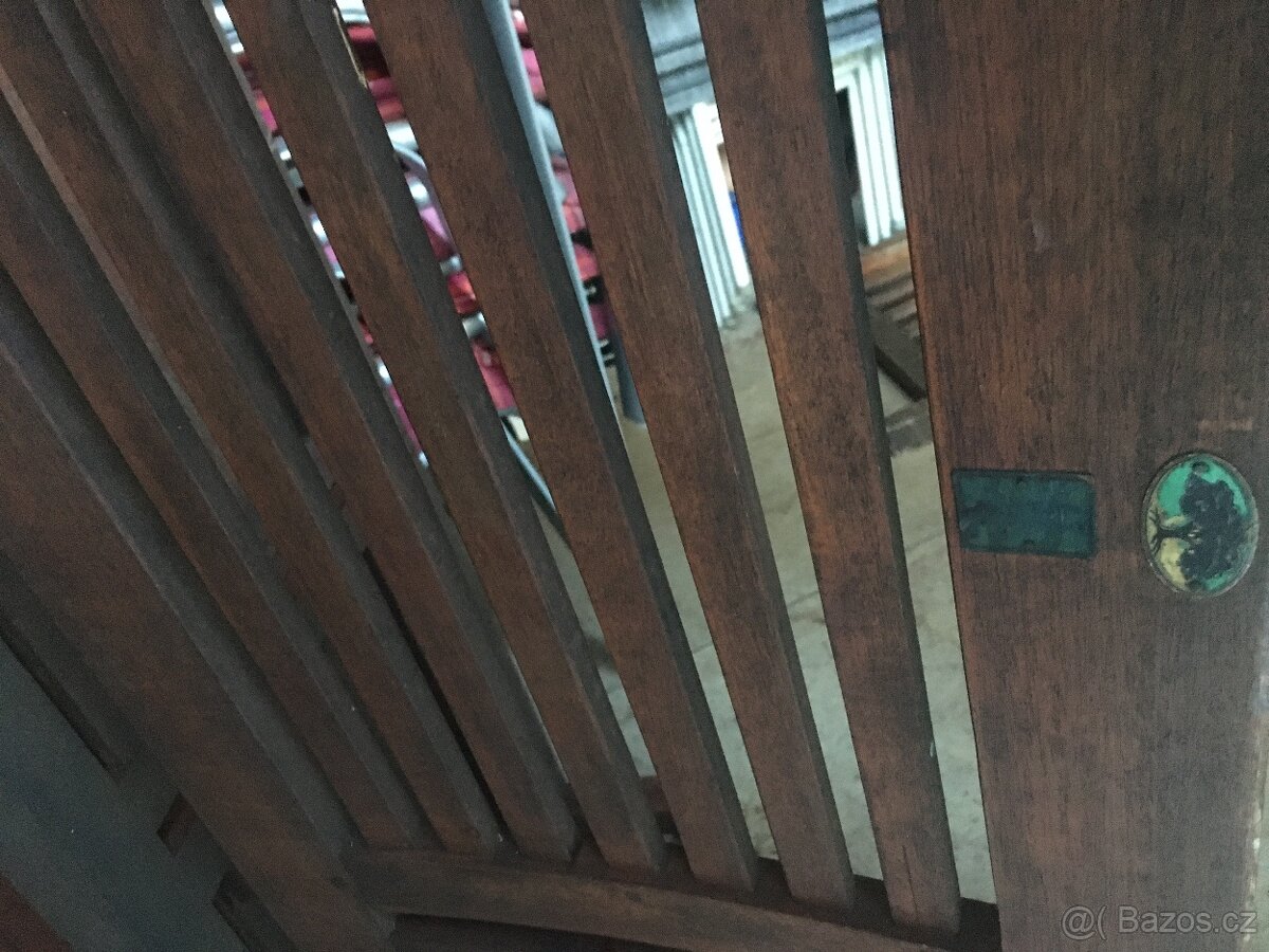 Zahradni lavicka - 2