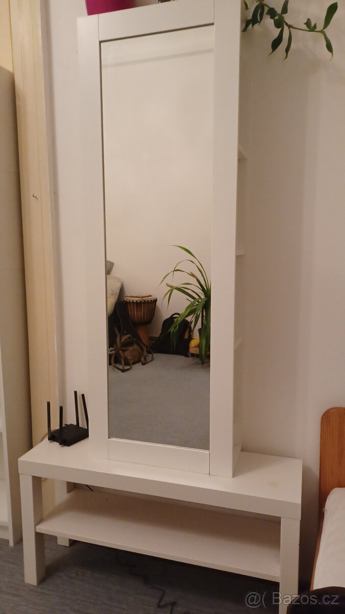 Prodám bílou zrcadlovou skříňku - 2