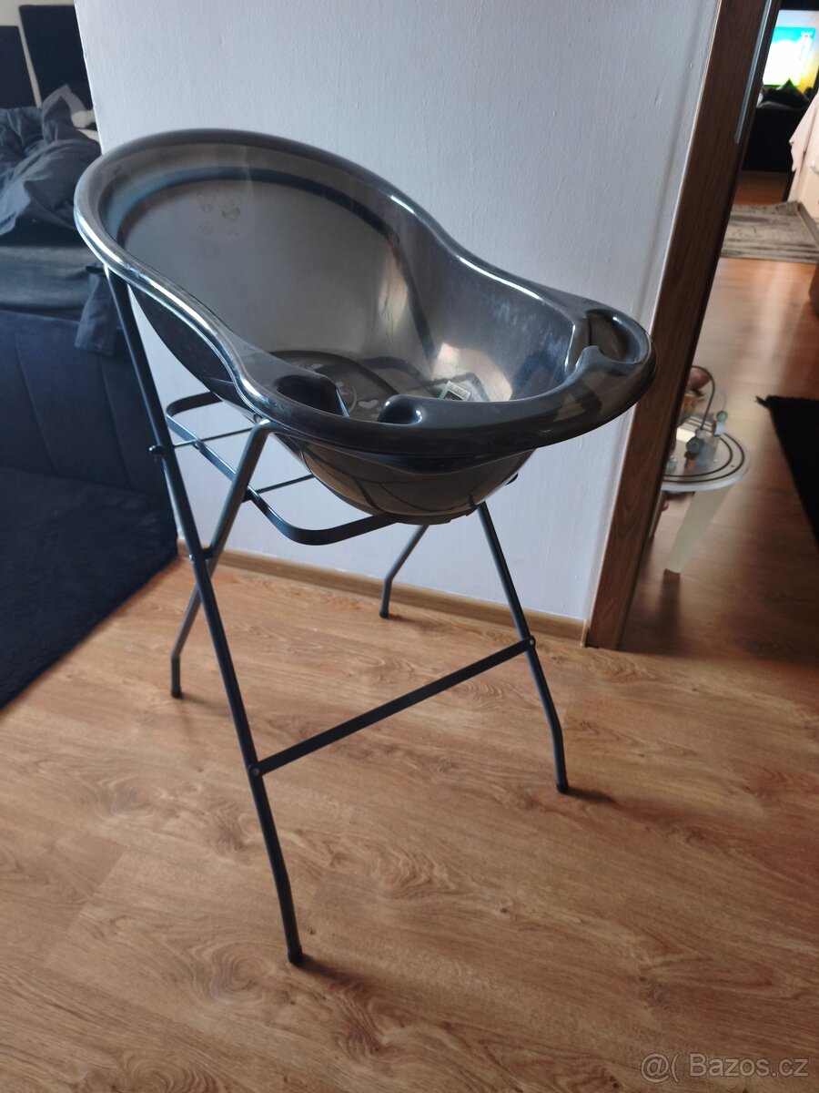 Vanička se stojanem - 2